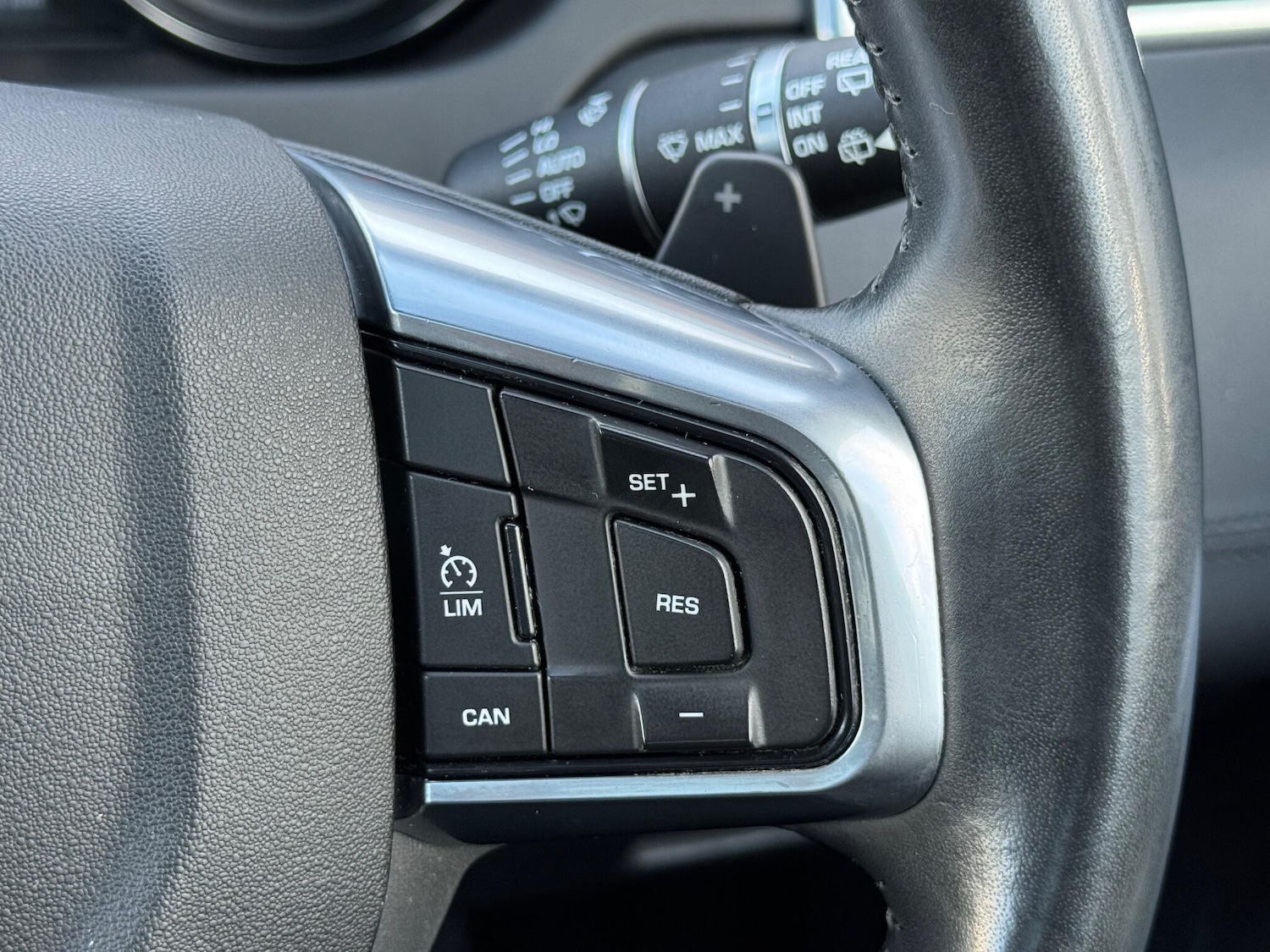 Used Land Rover Discovery Sport 2017 for sale - 76336921: Photo 55