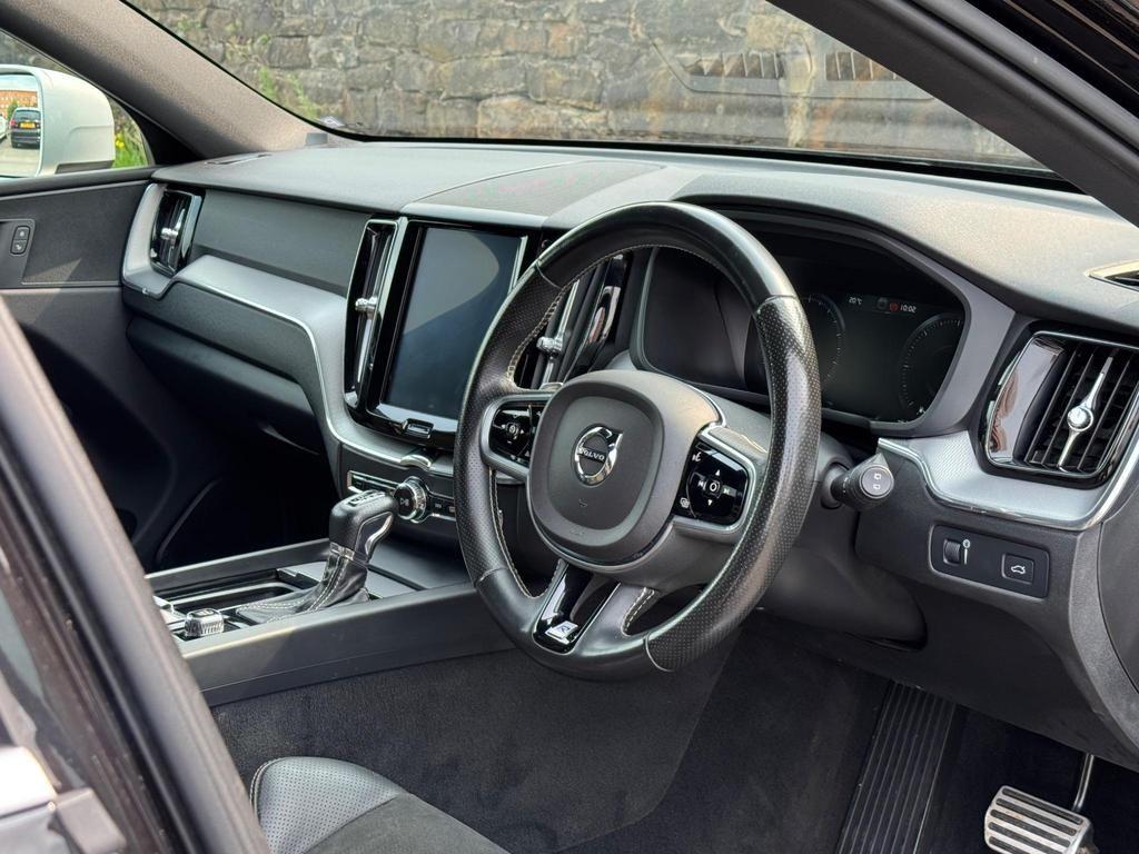 Used Volvo XC60 2018 for sale - 76161049: Photo 11