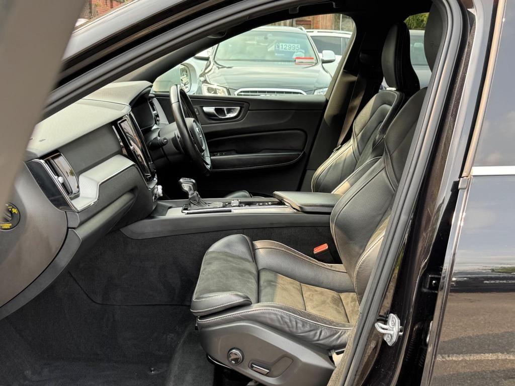 Used Volvo XC60 2018 for sale - 76161049: Photo 15