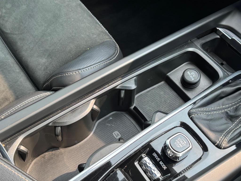 Used Volvo XC60 2018 for sale - 76161049: Photo 42