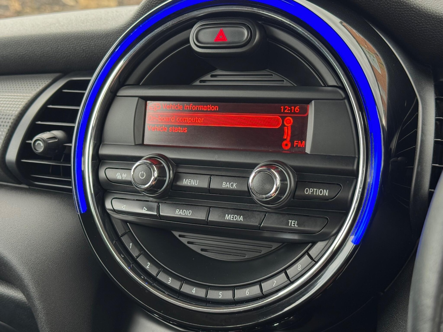 Used MINI Hatch 2015 for sale - 76161048: Photo 26