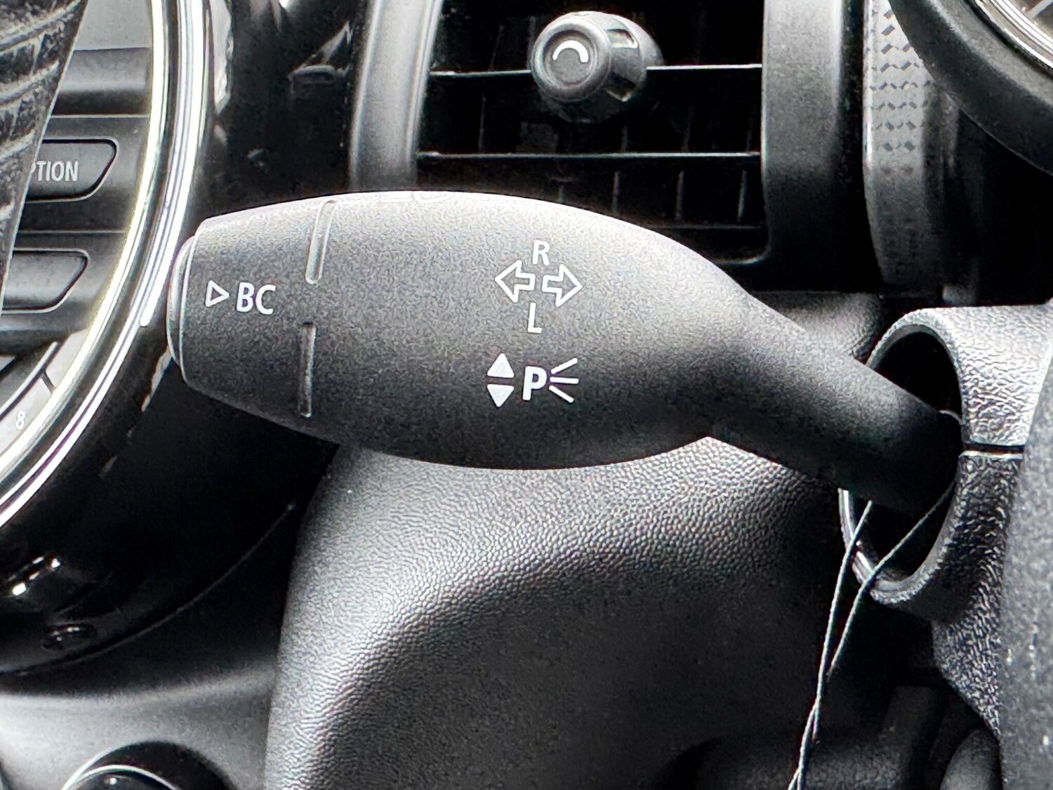 Used MINI Hatch 2015 for sale - 76161048: Photo 40