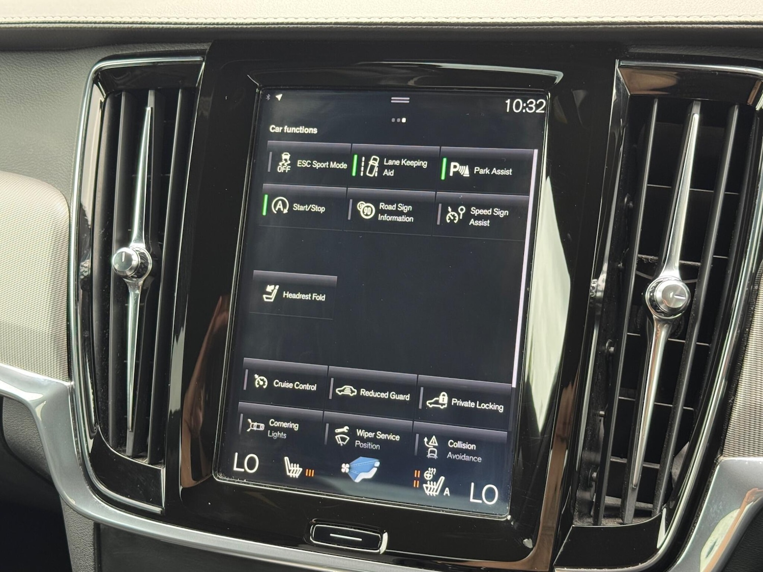 Used Volvo S90 for sale - 76993937: Photo 28