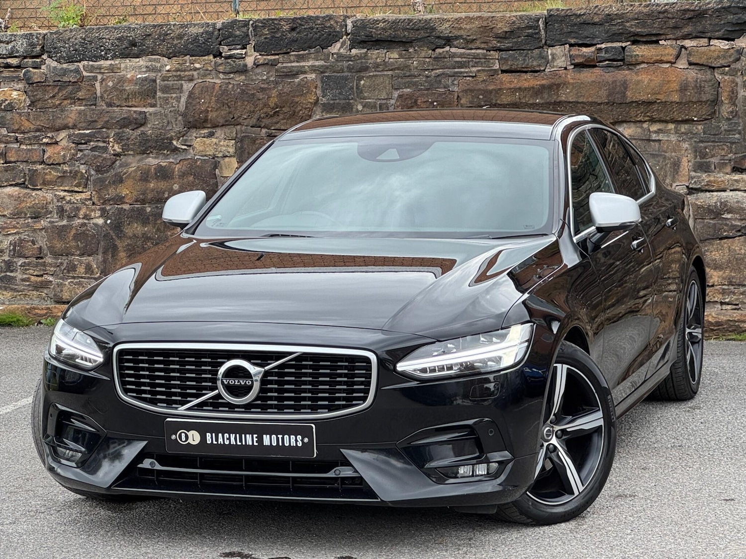 Used Volvo S90 for sale - 76993937: Photo 3