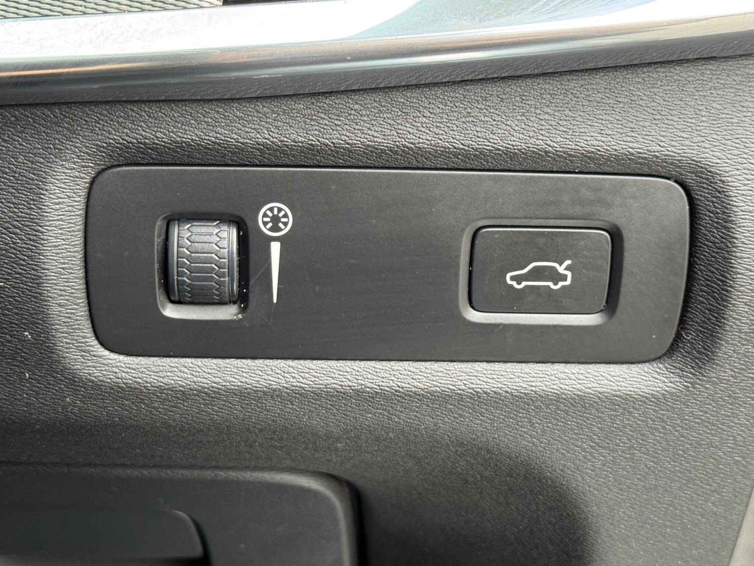 Used Volvo S90 for sale - 76993937: Photo 43