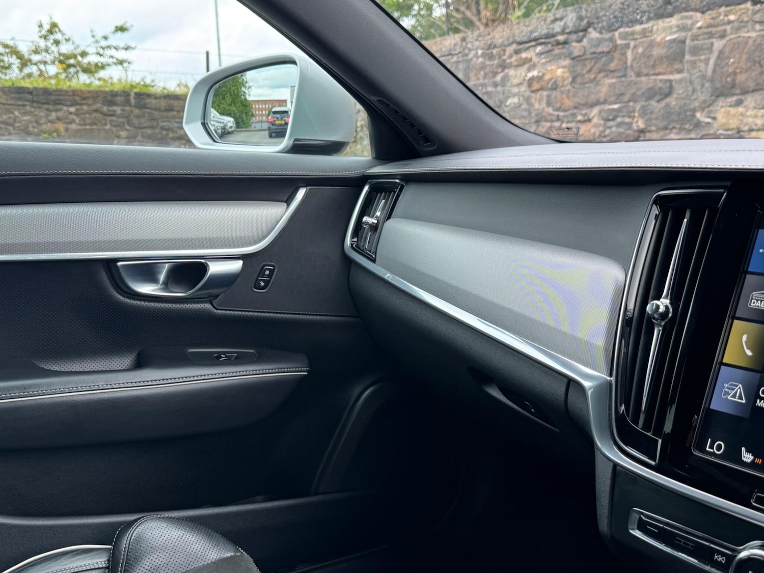 Used Volvo S90 for sale - 76993937: Photo 45