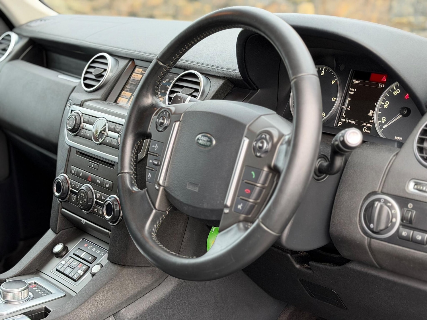 Used Land Rover Discovery 2014 for sale - 76992445: Photo 13