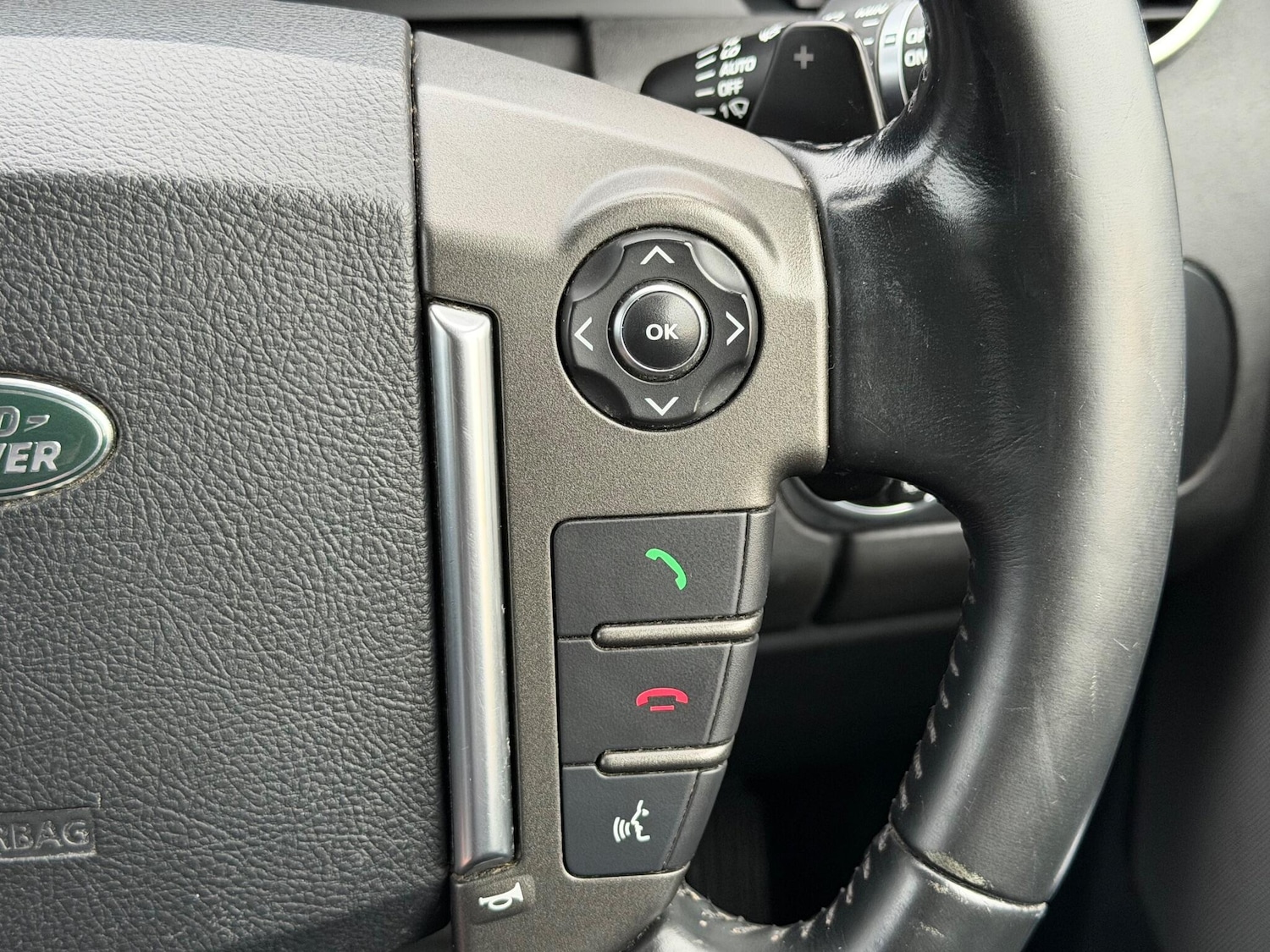 Used Land Rover Discovery 2014 for sale - 76992445: Photo 27