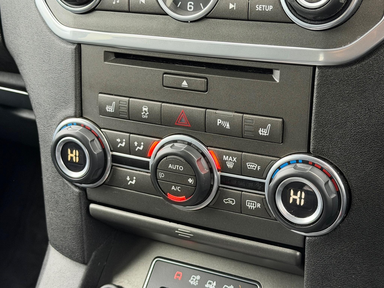 Used Land Rover Discovery 2014 for sale - 76992445: Photo 37