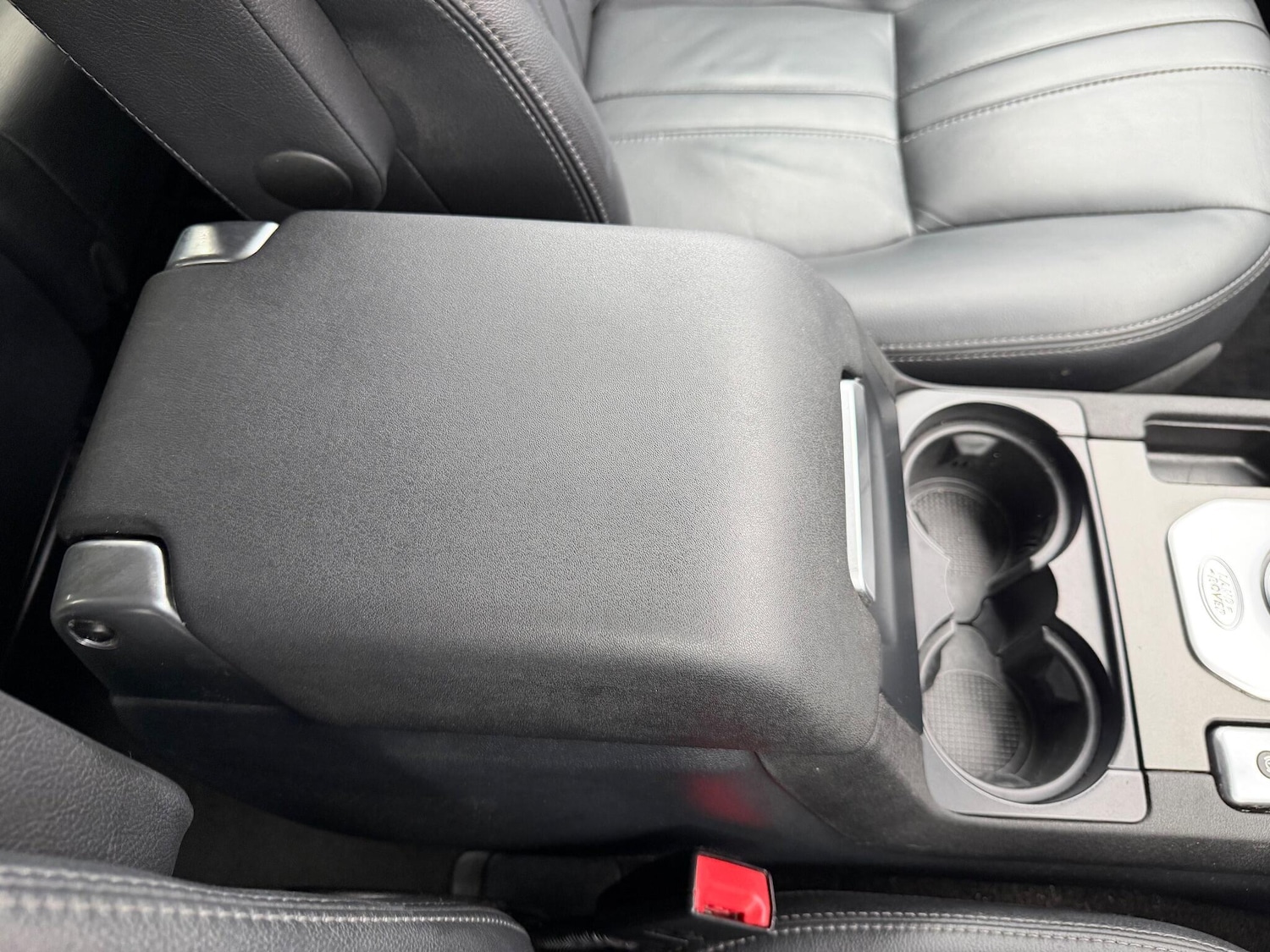 Used Land Rover Discovery 2014 for sale - 76992445: Photo 43