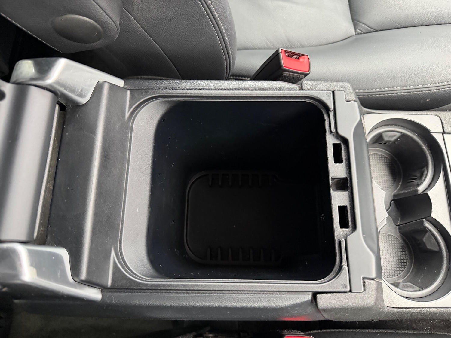 Used Land Rover Discovery 2014 for sale - 76992445: Photo 44