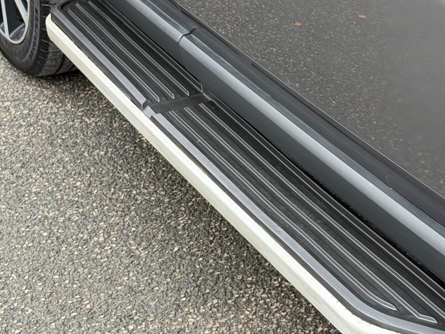 Used Land Rover Discovery 2014 for sale - 76992445: Photo 9