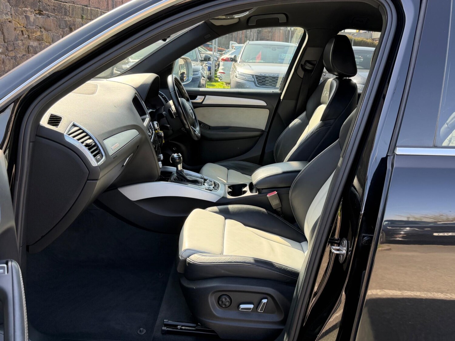 Used Audi Q5 2015 for sale - 78170189: Photo 15