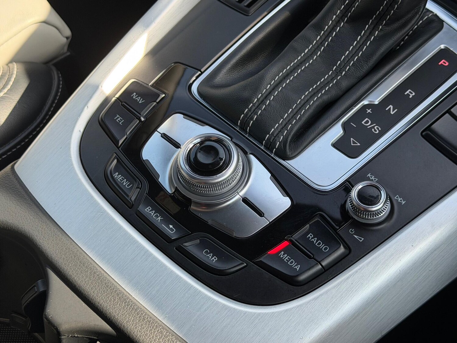 Used Audi Q5 2015 for sale - 78170189: Photo 38