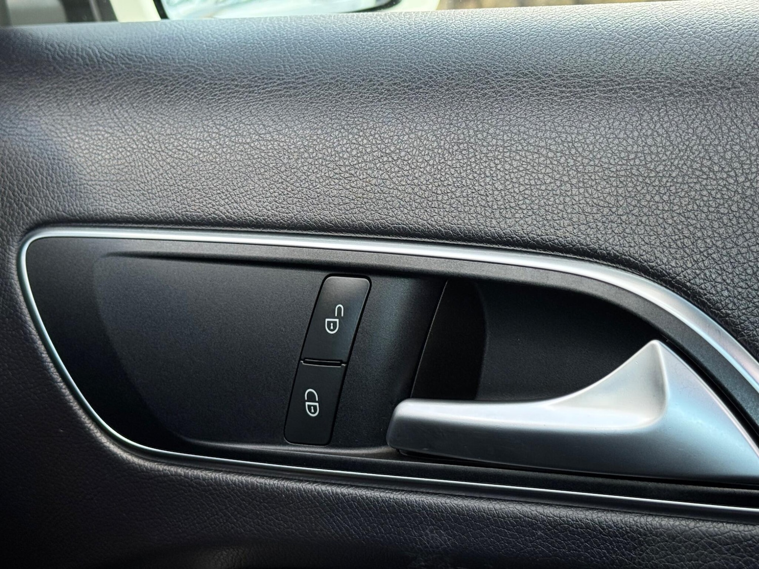 Used Mercedes-Benz GLA 2014 for sale - 76161059: Photo 44