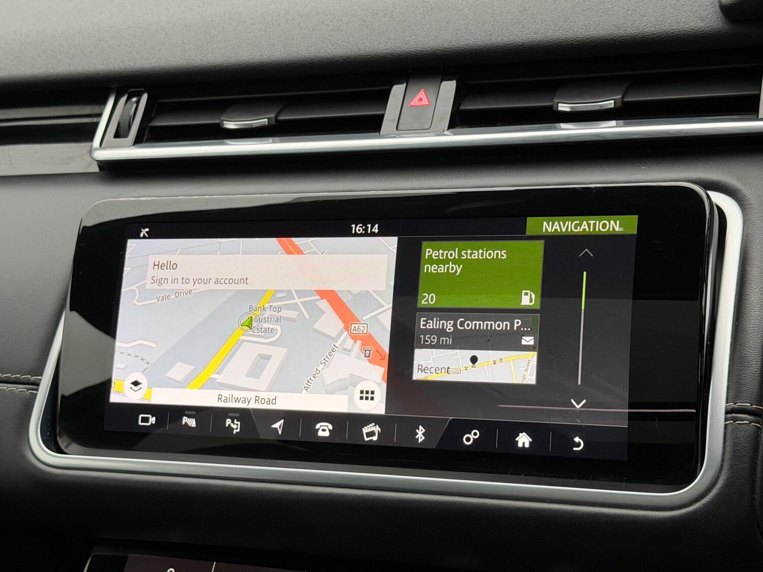 Used Land Rover Range Rover Velar for sale - 77724279: Photo 37