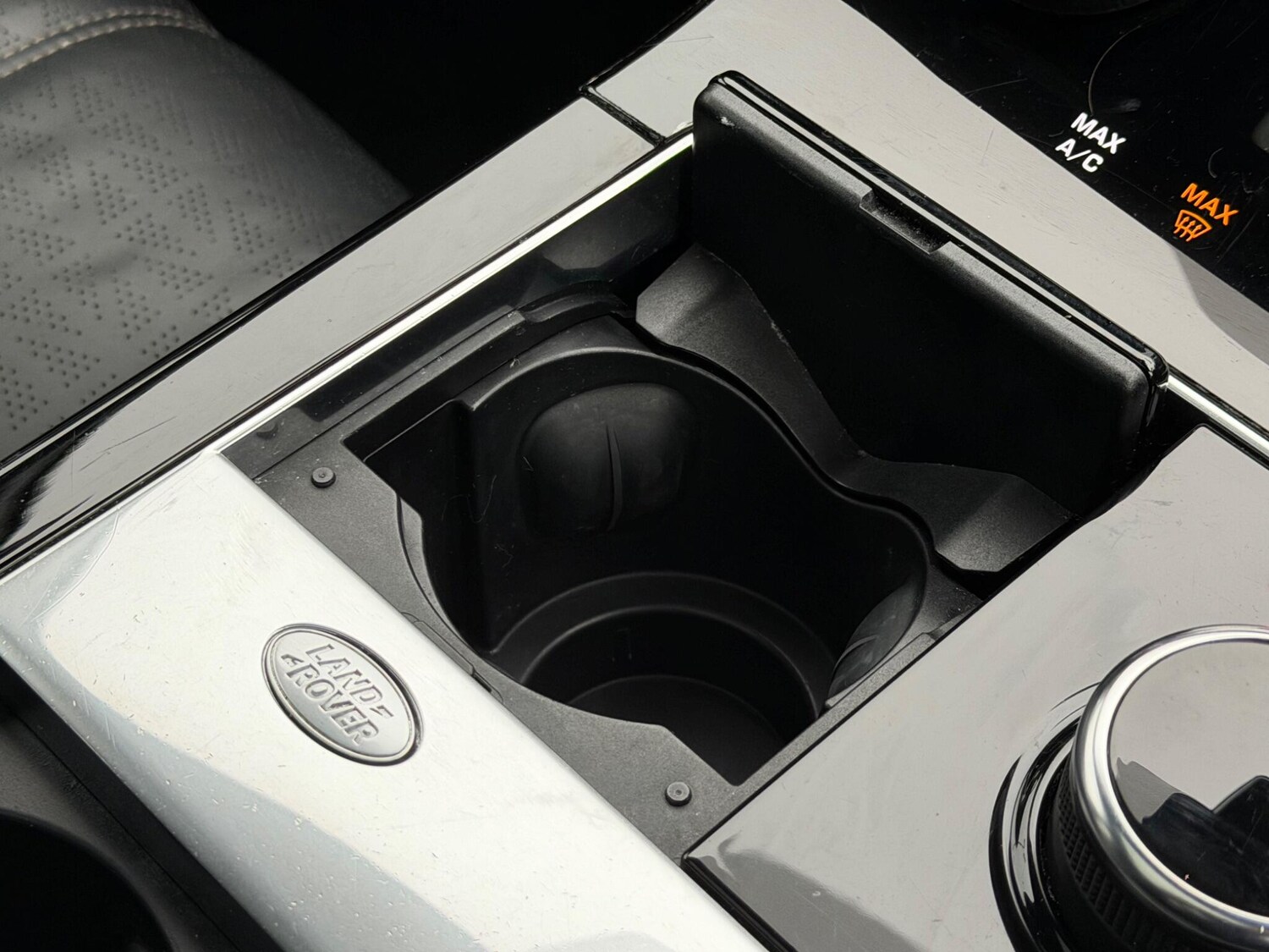 Used Land Rover Range Rover Velar for sale - 77724279: Photo 44