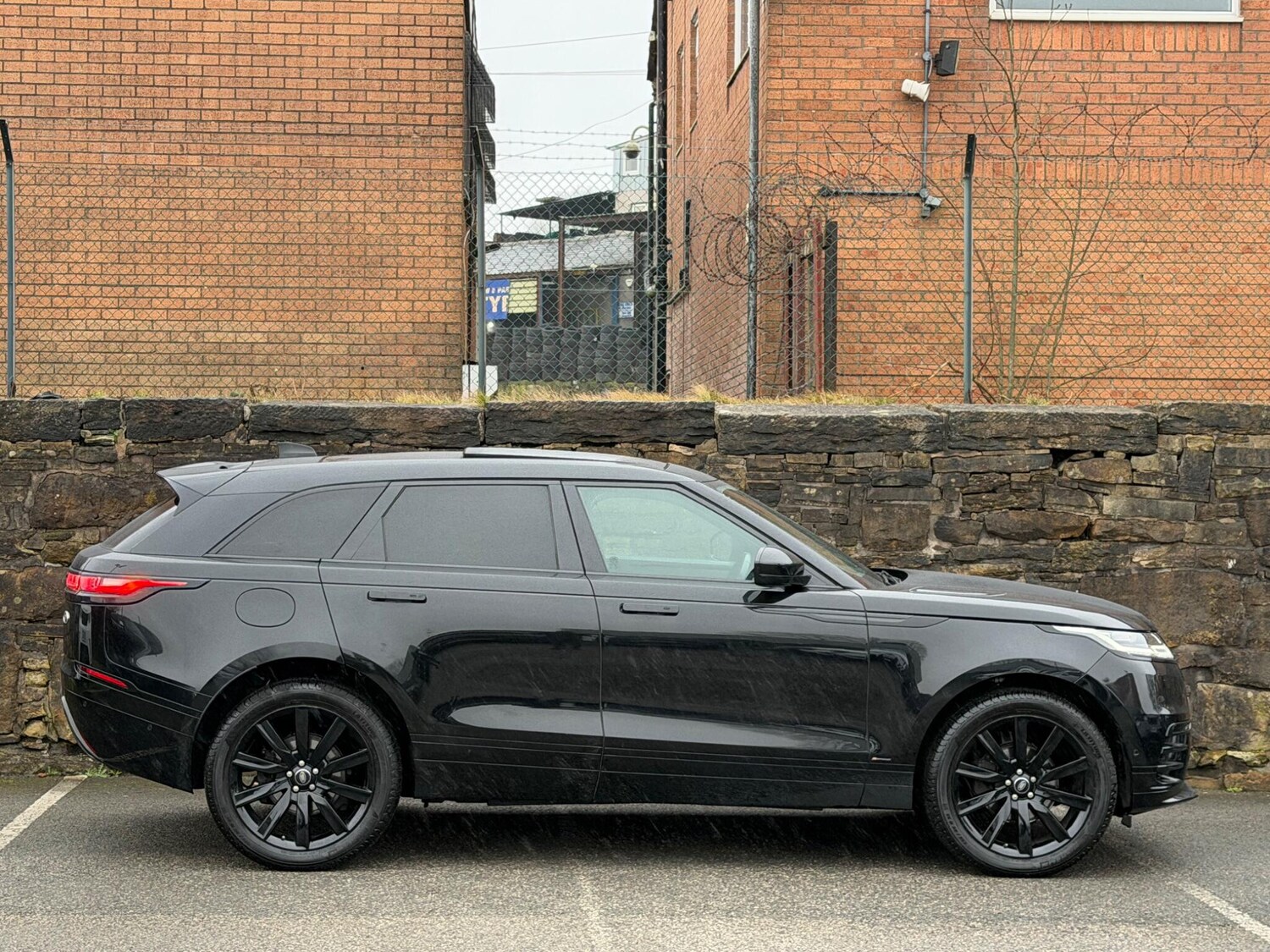 Used Land Rover Range Rover Velar for sale - 77724279: Photo 8