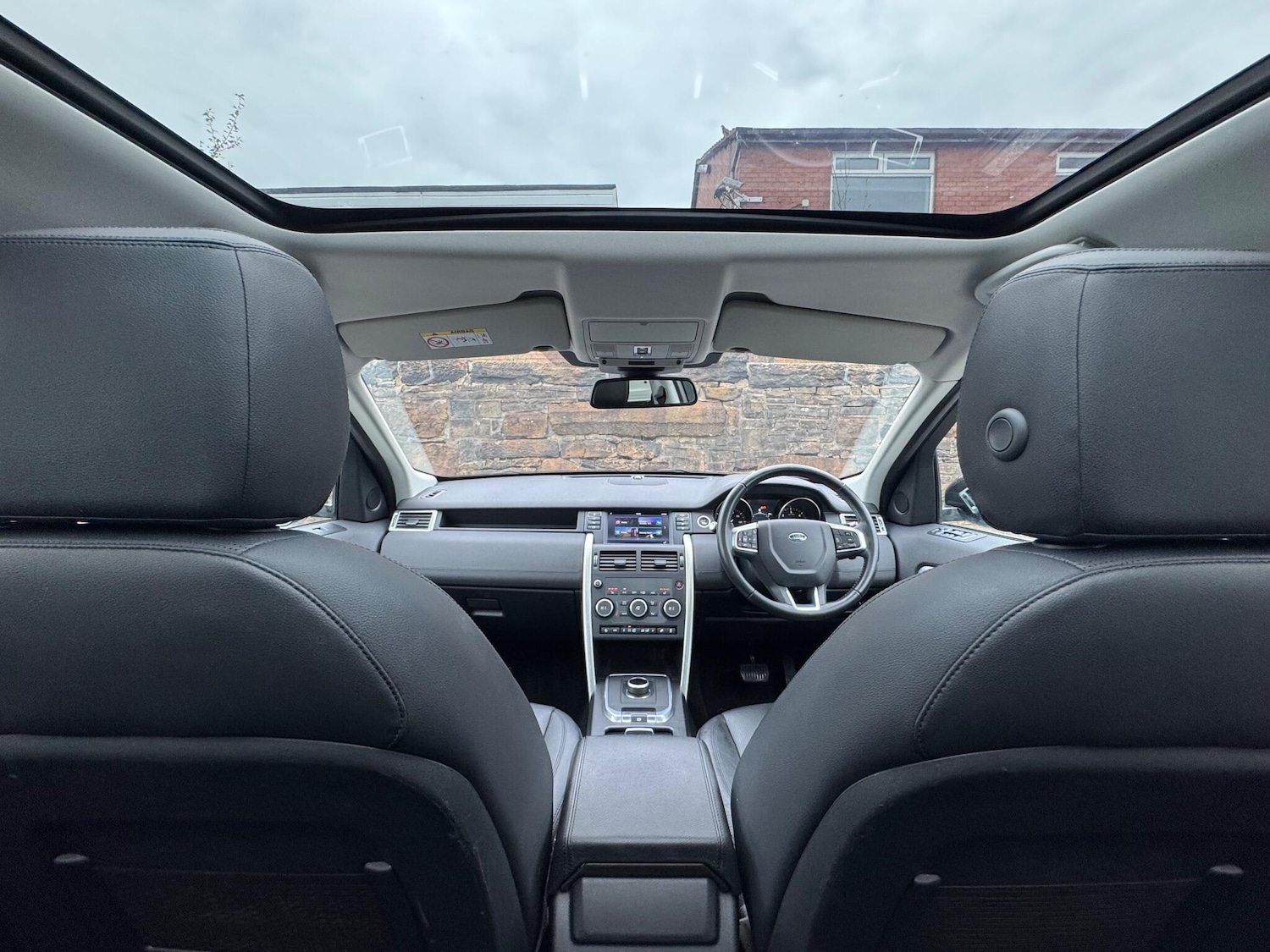 Used Land Rover Discovery Sport for sale - 76658393: Photo 11