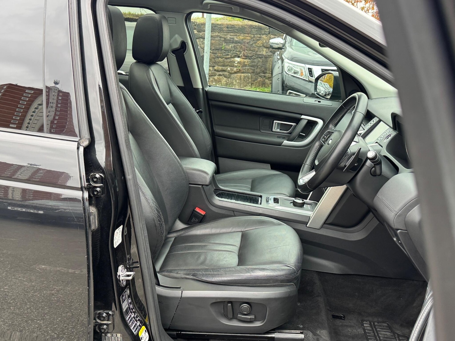 Used Land Rover Discovery Sport for sale - 76658393: Photo 16