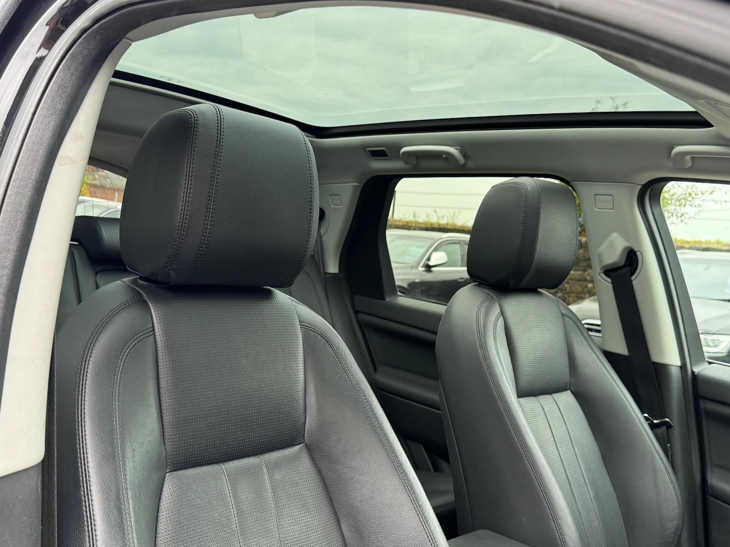 Used Land Rover Discovery Sport for sale - 76658393: Photo 20