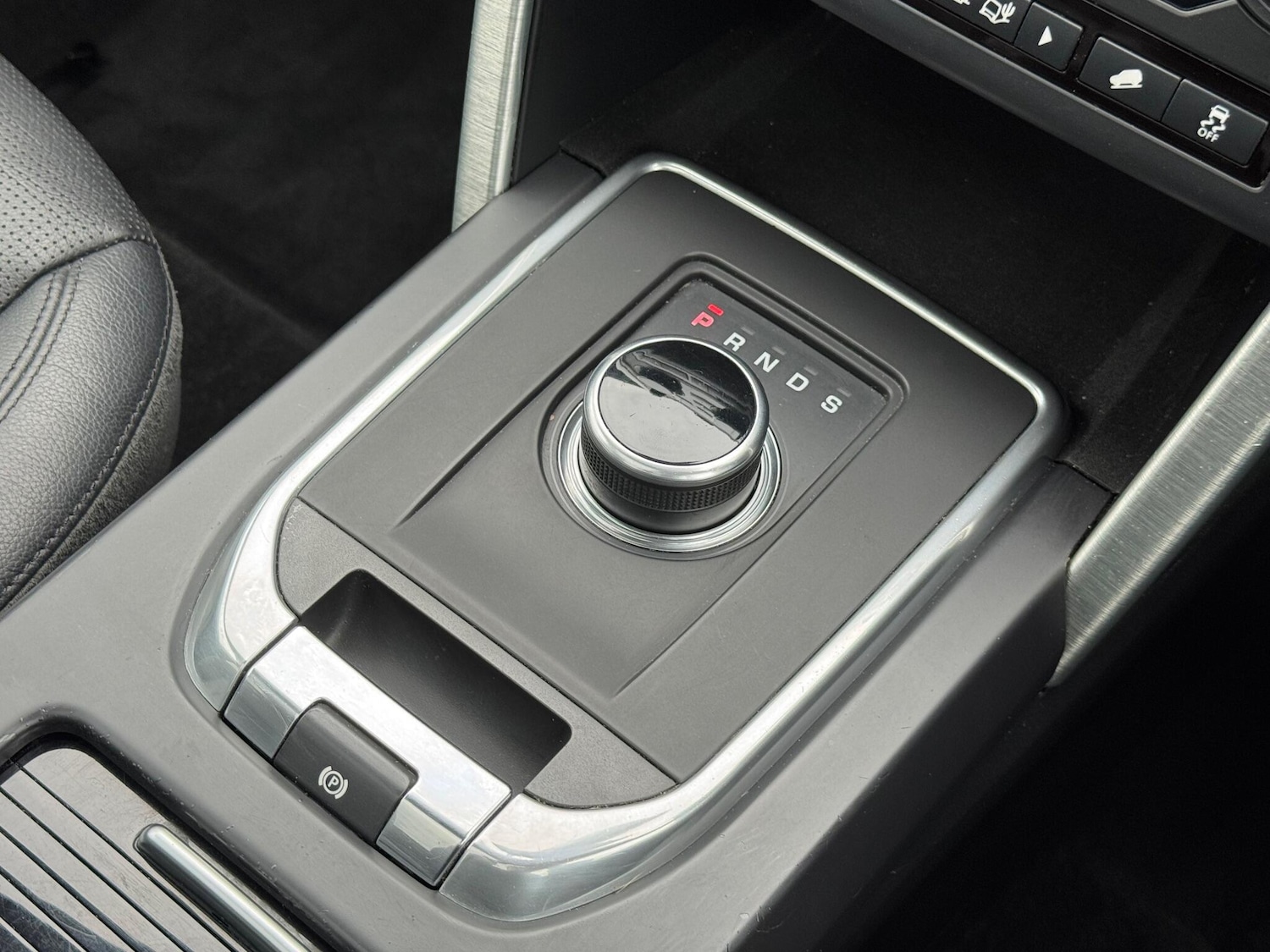 Used Land Rover Discovery Sport for sale - 76658393: Photo 40