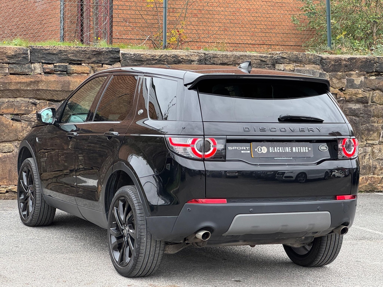 Used Land Rover Discovery Sport for sale - 76658393: Photo 5