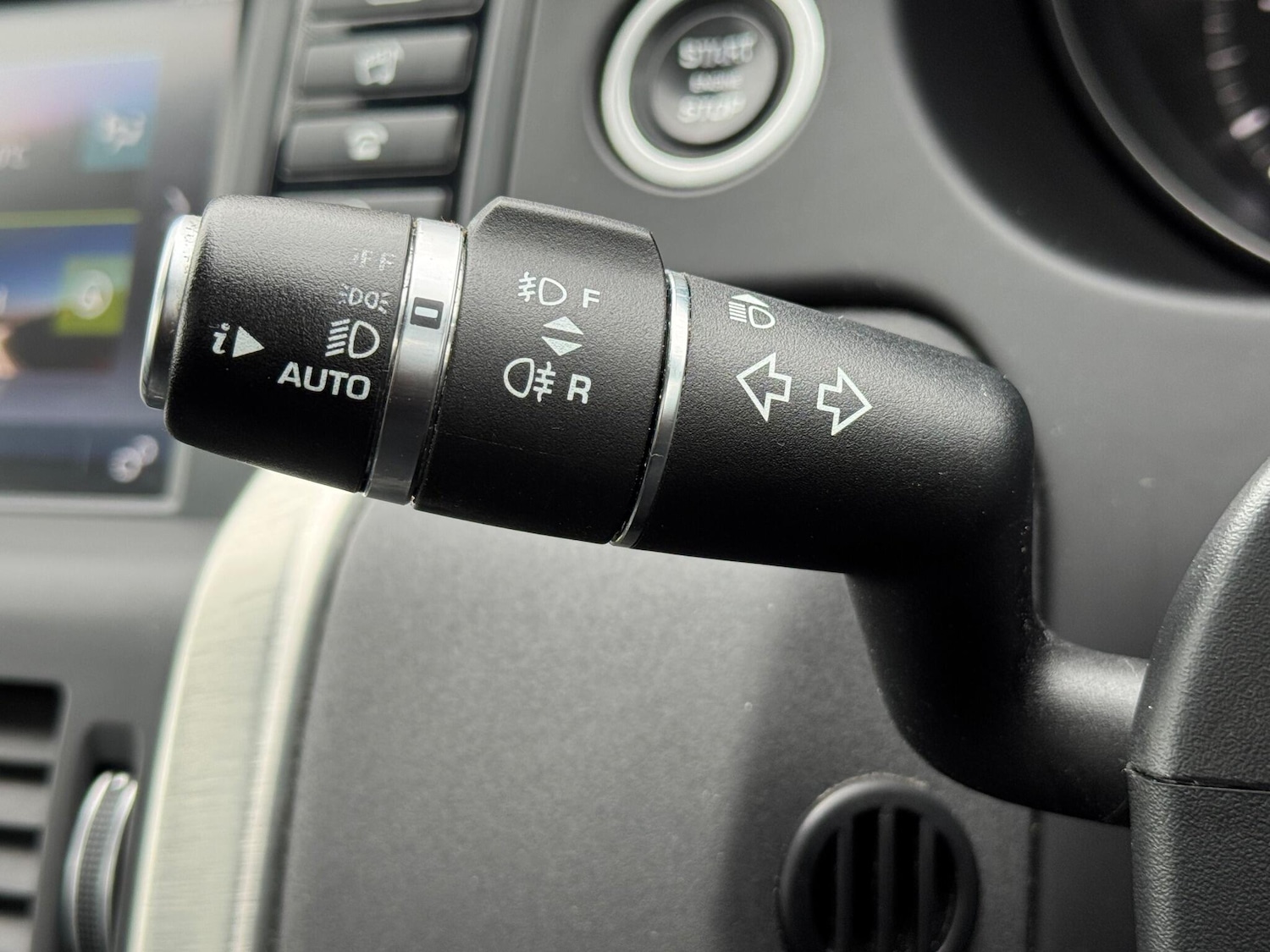 Used Land Rover Discovery Sport for sale - 76658393: Photo 51