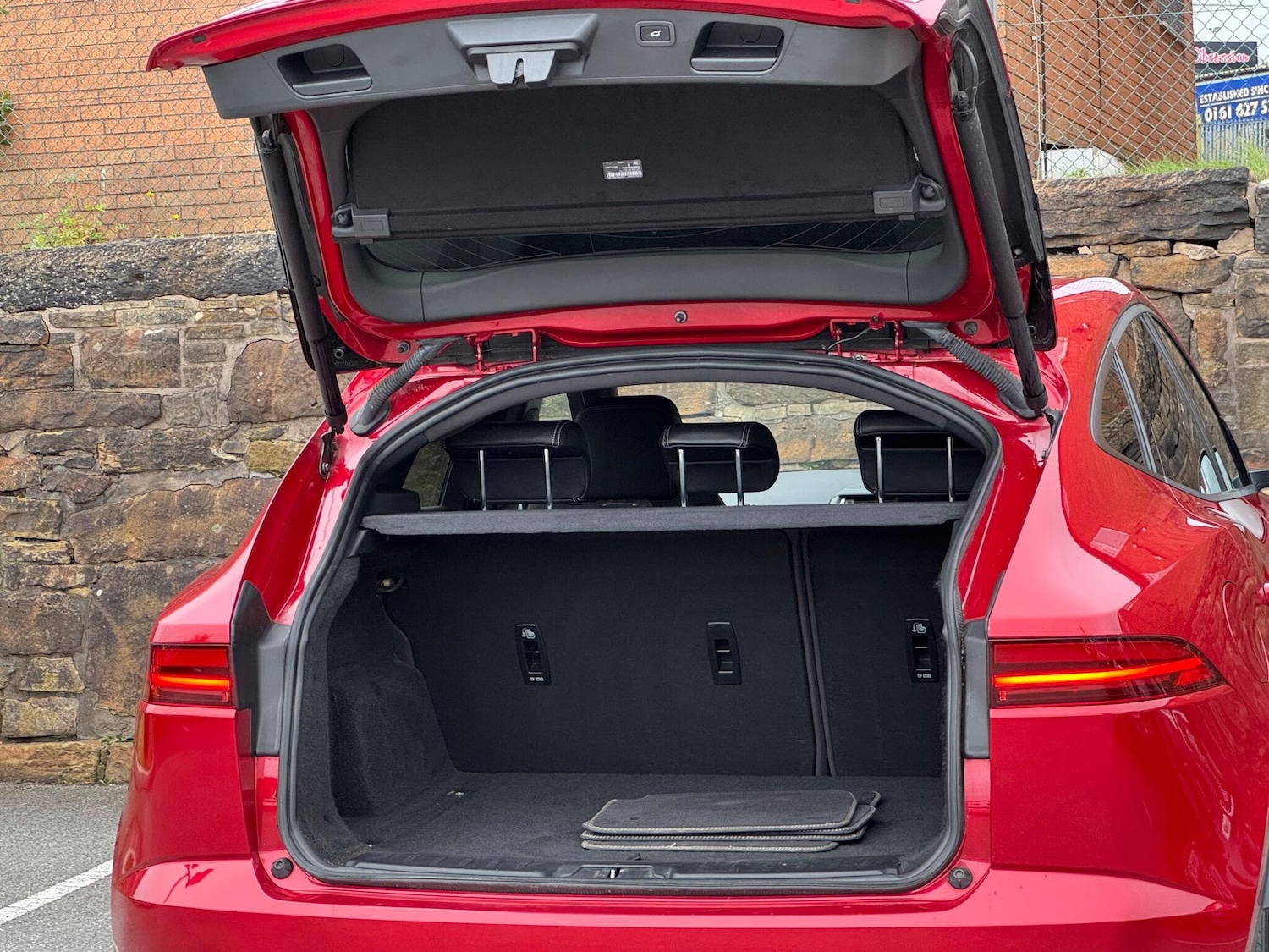 Used Jaguar E-Pace 2019 for sale - 76989270: Photo 19