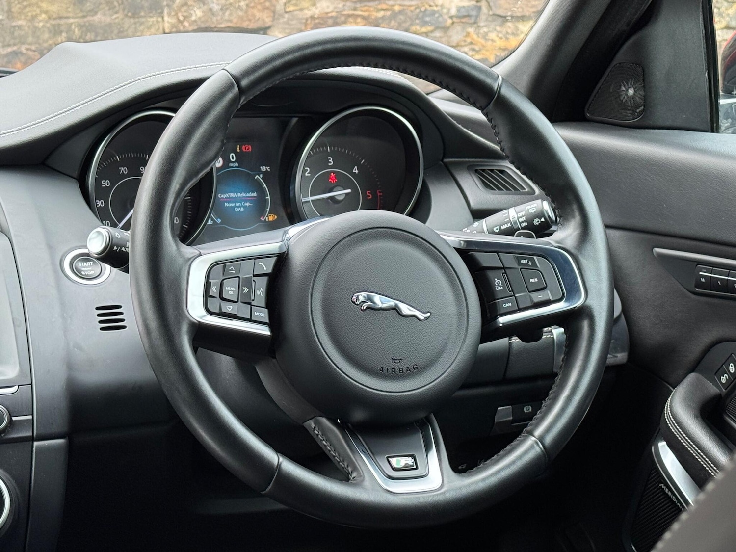 Used Jaguar E-Pace 2019 for sale - 76989270: Photo 23