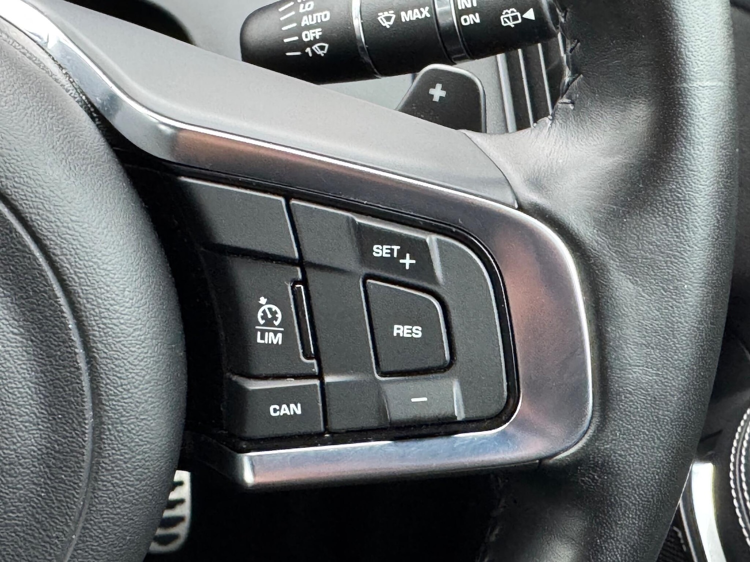 Used Jaguar E-Pace 2019 for sale - 76989270: Photo 25