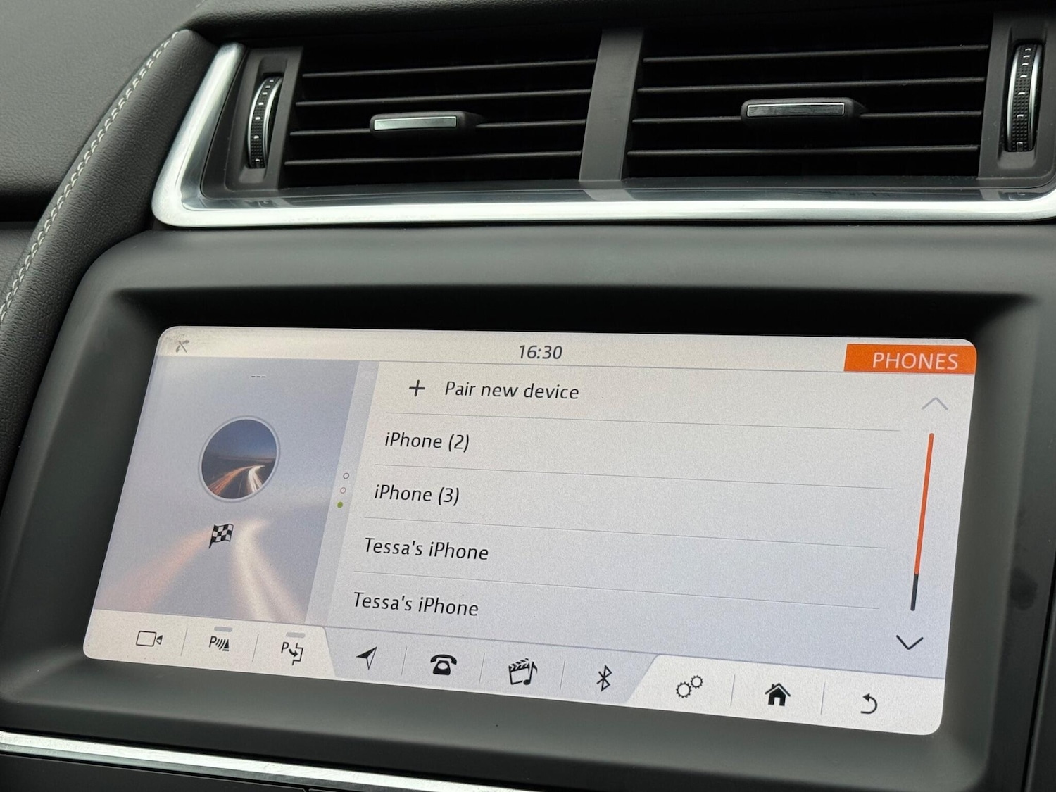 Used Jaguar E-Pace 2019 for sale - 76989270: Photo 35