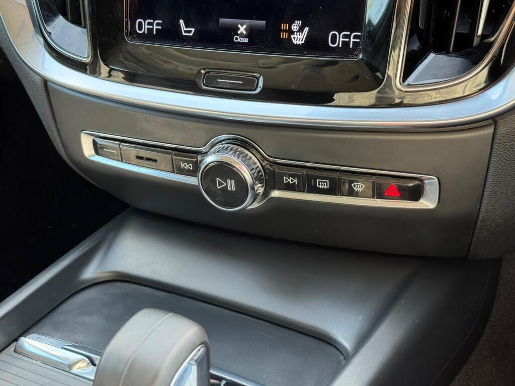 Used Volvo V60 for sale - 76987808: Photo 34