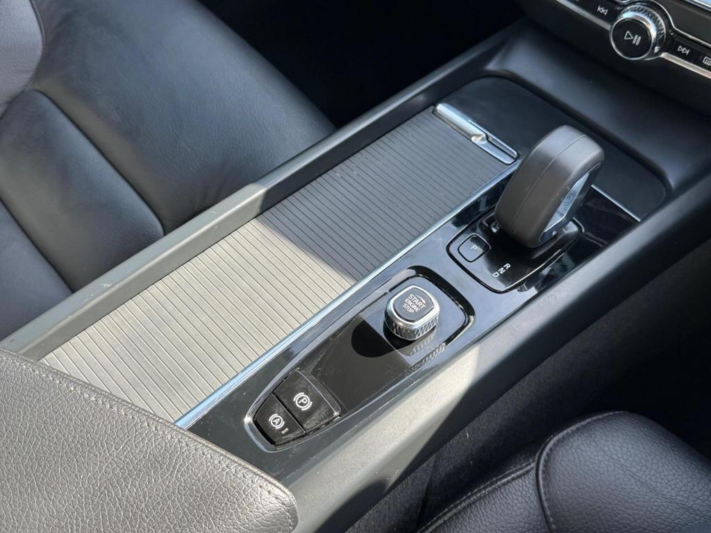 Used Volvo V60 for sale - 76987808: Photo 35