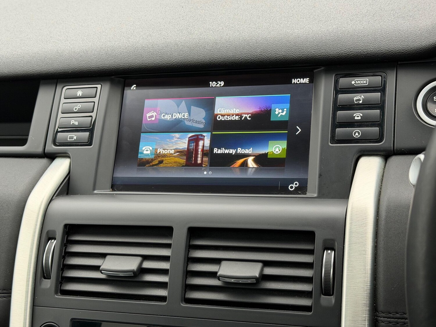 Used Land Rover Discovery Sport 2017 for sale - 76925908: Photo 37