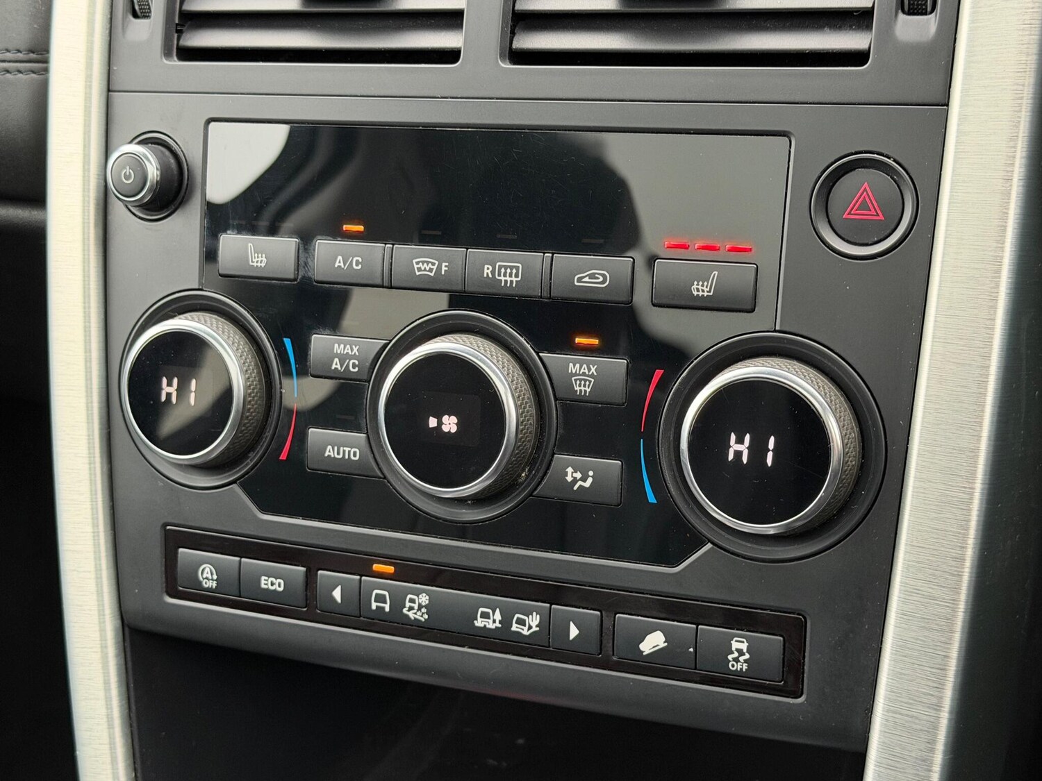 Used Land Rover Discovery Sport 2017 for sale - 76925908: Photo 38