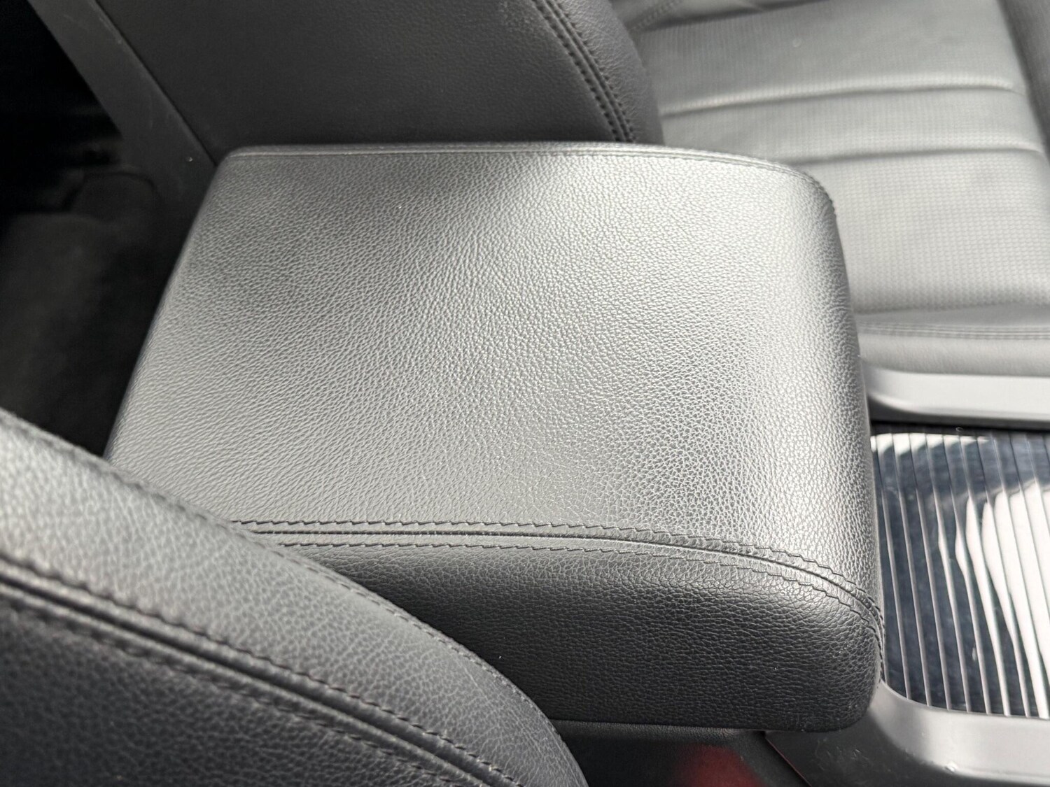 Used Land Rover Discovery Sport 2017 for sale - 76925908: Photo 42