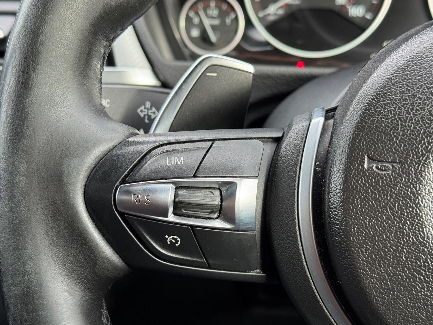 Used BMW 3 Series 2018 for sale - 76161040: Photo 25