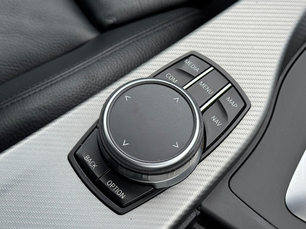 Used BMW 3 Series 2018 for sale - 76161040: Photo 45