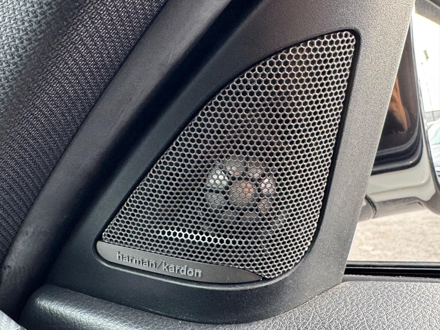 Used BMW 3 Series 2018 for sale - 76161040: Photo 48