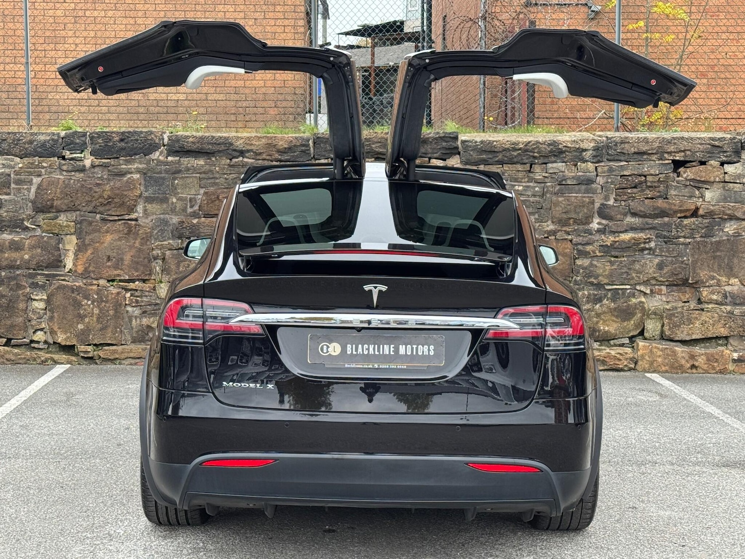 Used Tesla Model X 2017 for sale - 76227449: Photo 6