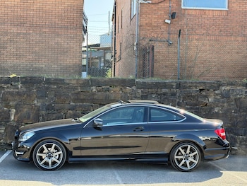 Used Mercedes-Benz C Class 2014 for sale - 78220215: Photo