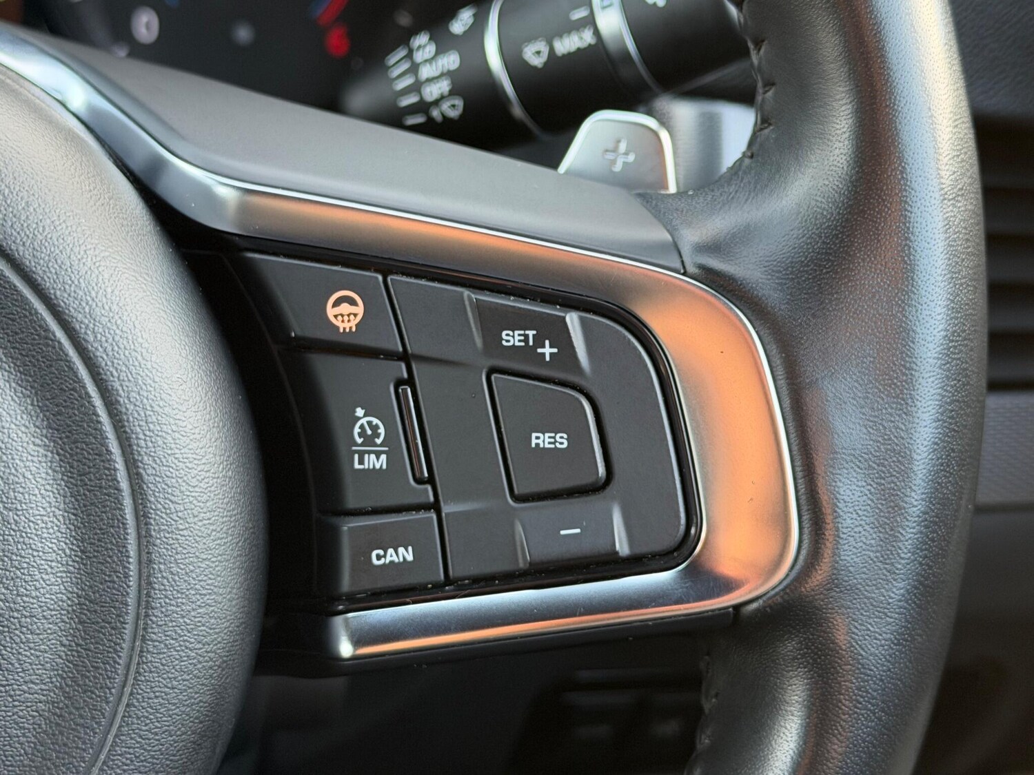 Used Jaguar XF 2019 for sale - 76824765: Photo 24