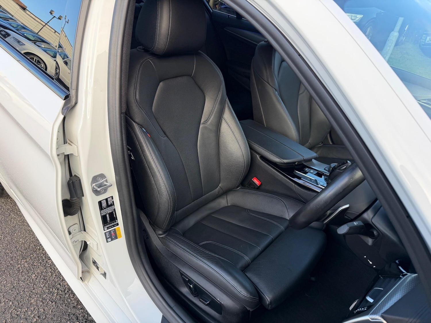 Used BMW 5 Series 2019 for sale - 76634122: Photo 17