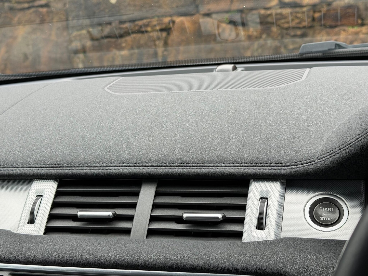 Used Land Rover Range Rover Evoque 2016 for sale - 77120197: Photo 25