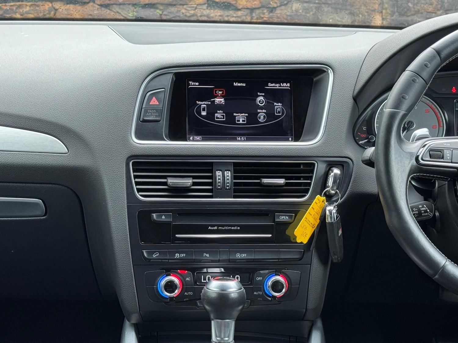 Used Audi Q5 2014 for sale - 76989260: Photo 28