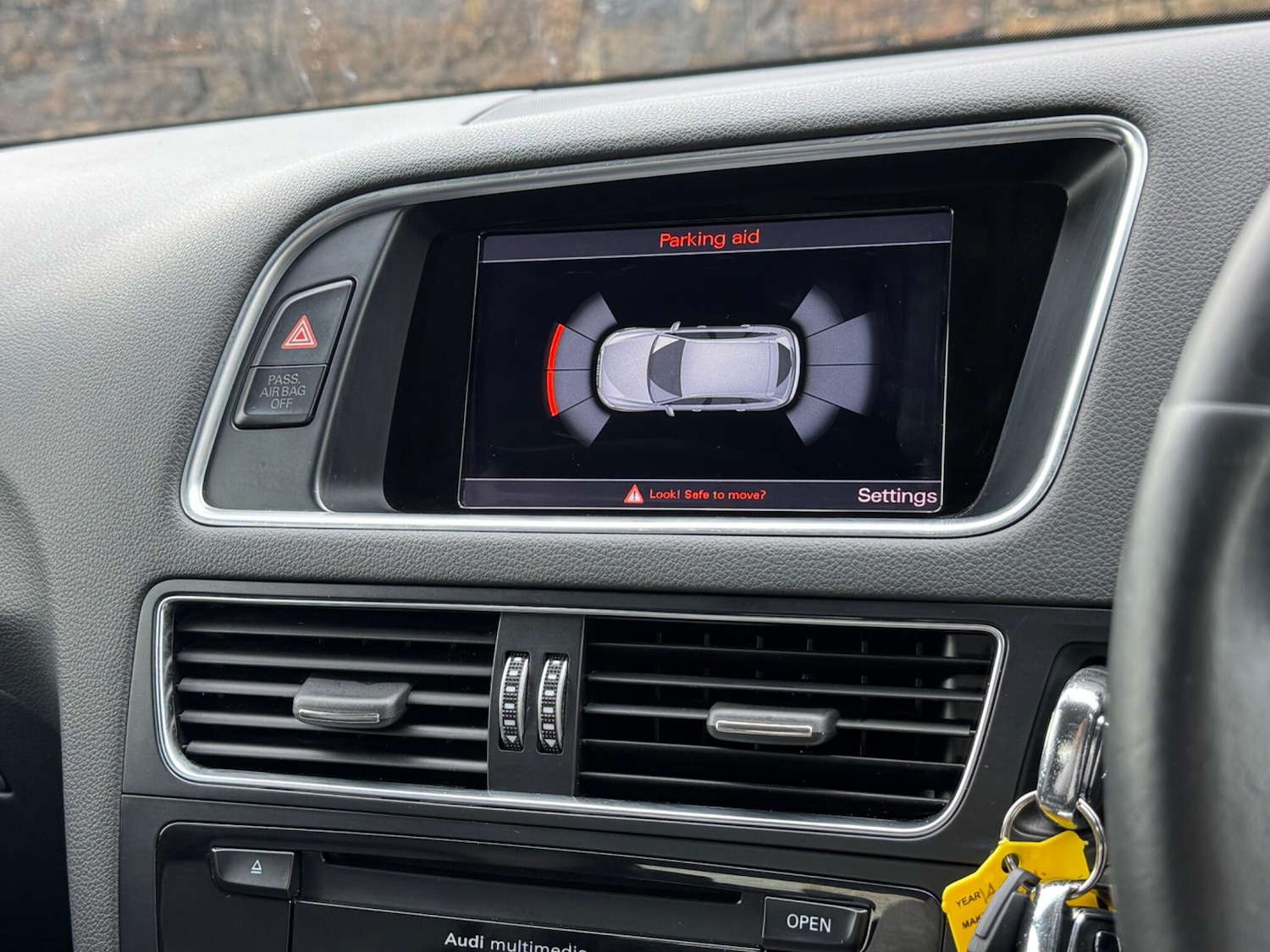 Used Audi Q5 2014 for sale - 76989260: Photo 34