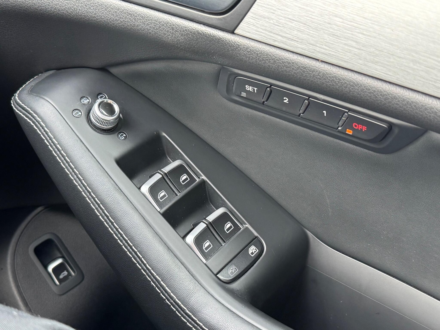 Used Audi Q5 2014 for sale - 76989260: Photo 46