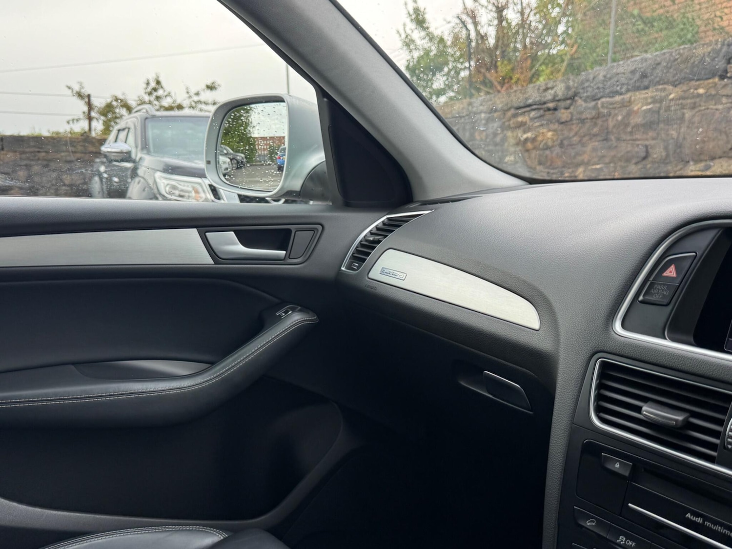 Used Audi Q5 2014 for sale - 76989260: Photo 50