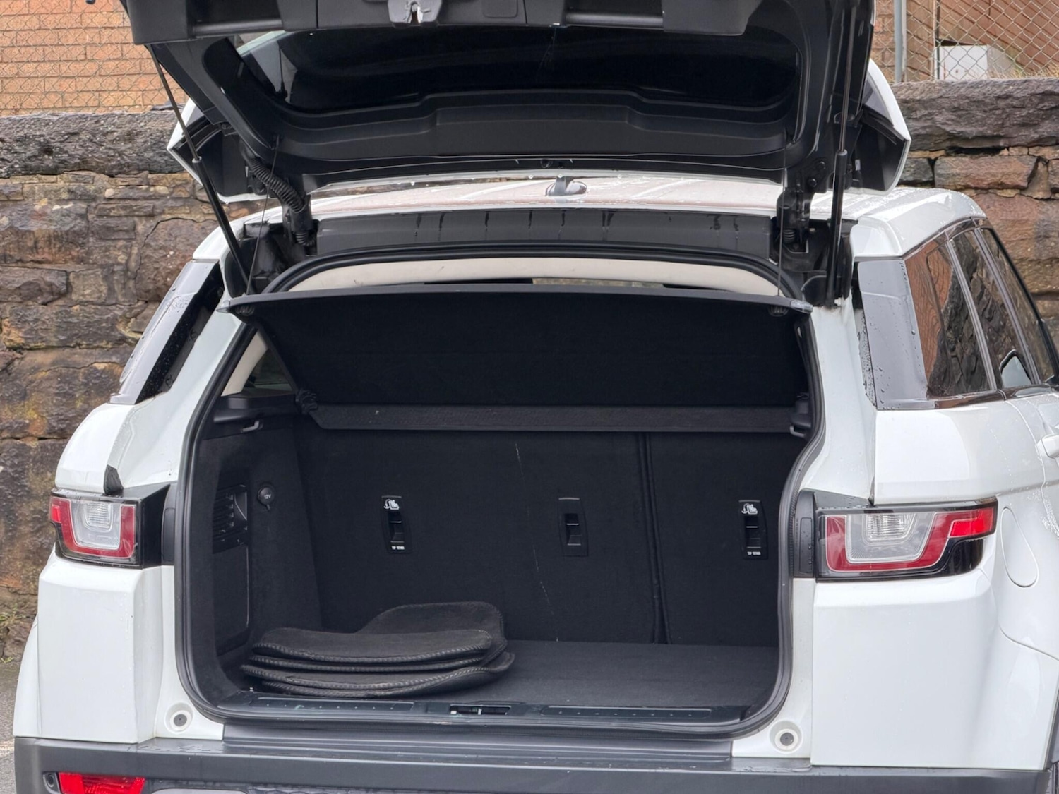 Used Land Rover Range Rover Evoque 2015 for sale - 77625823: Photo 20